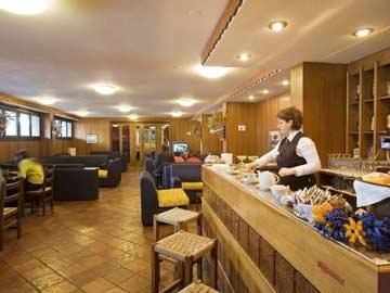 Hotel Ski Club I Cavalieri Rta Colle Sestriere Exterior foto
