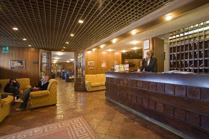 Hotel Ski Club I Cavalieri Rta Colle Sestriere Exterior foto