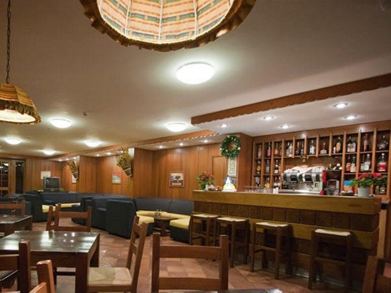 Hotel Ski Club I Cavalieri Rta Colle Sestriere Exterior foto